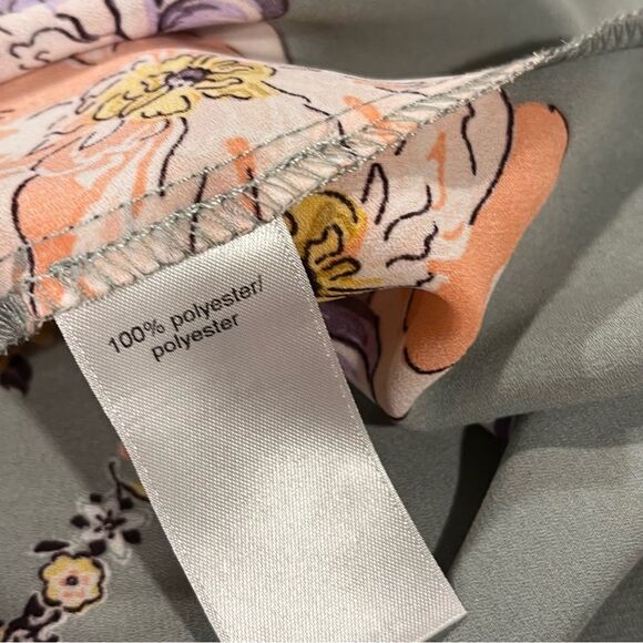 Maurice’s floral long sleeve blouse - Picture 10 of 13